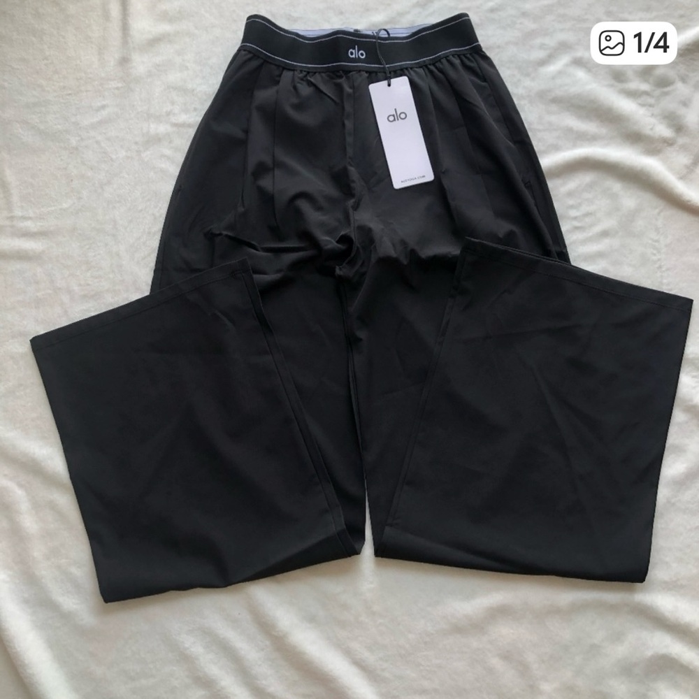 ALO Yoga Suit Up Trouser Pants